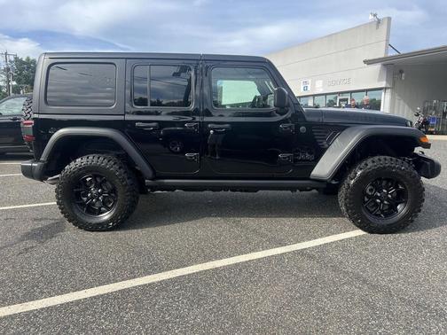 2024 Jeep Wrangler Willys