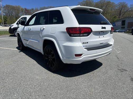 2021 Jeep Grand Cherokee Laredo