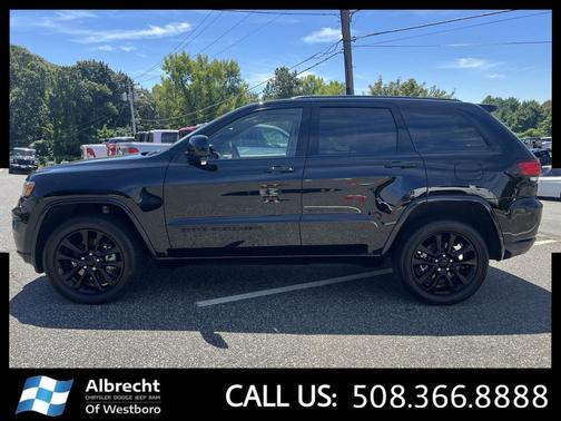 2022 Jeep Grand Cherokee Laredo