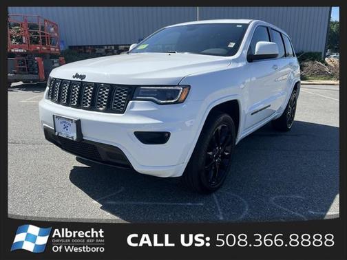 2022 Jeep Grand Cherokee Laredo