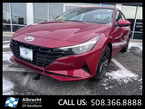 2023 Hyundai ELANTRA SEL