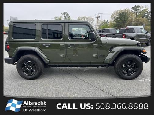 2023 Jeep Wrangler 4-Door Sahara Altitude