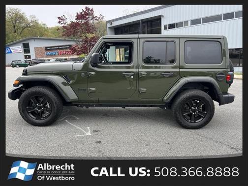 2023 Jeep Wrangler 4-Door Sahara Altitude