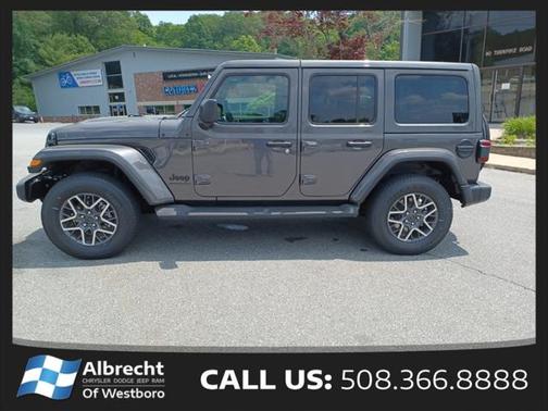 2025 Jeep Wrangler 4-Door Sahara 4x4