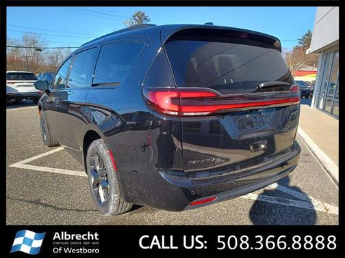 2026 Chrysler Pacifica Limited