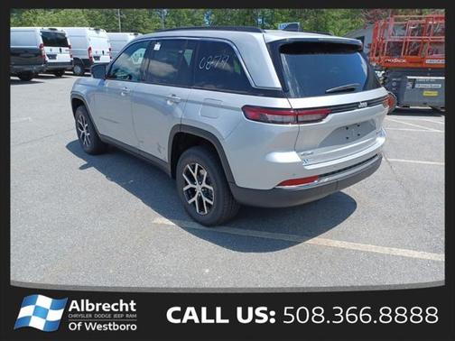 2025 Jeep Grand Cherokee Limited X