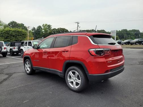 2023 Jeep Compass Latitude