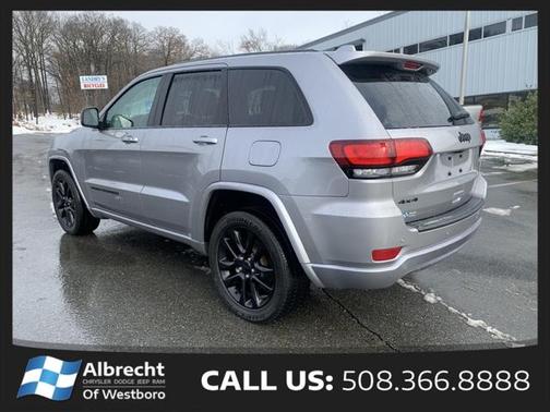 2021 Jeep Grand Cherokee Laredo