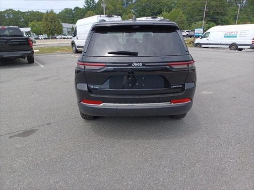 2025 Jeep Grand Cherokee Limited X