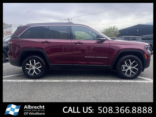 Velvet Red Pearlcoat 2025 Jeep Grand Cherokee Limited