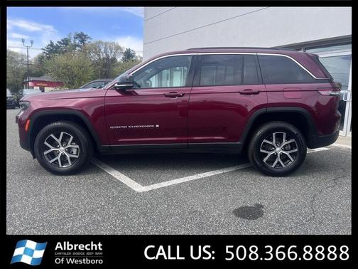 Velvet Red Pearlcoat 2025 Jeep Grand Cherokee Limited
