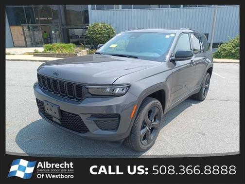2025 Jeep Grand Cherokee Laredo