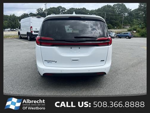 2022 Chrysler Pacifica Touring L