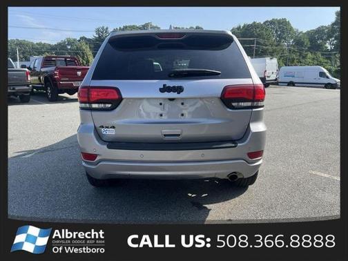 2021 Jeep Grand Cherokee Laredo