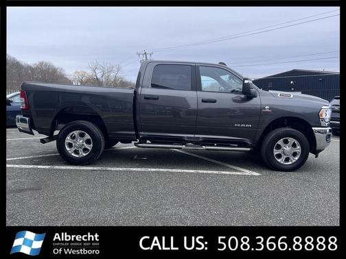 2024 RAM 2500 Big Horn Crew Cab 4x4 6'4' Box