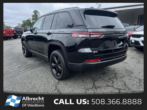 2023 Jeep Grand Cherokee Altitude