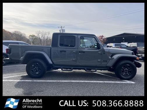 2022 Jeep Gladiator Sport S