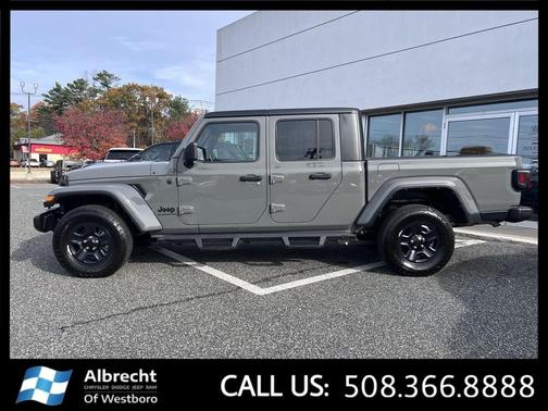 2022 Jeep Gladiator Sport S