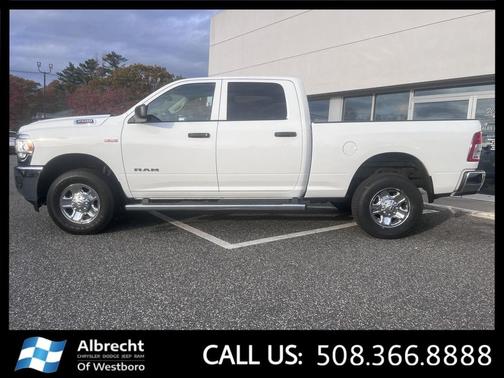 2019 RAM 2500 Tradesman Crew Cab 4x4 6'4' Box