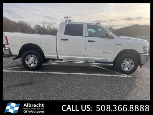 2019 RAM 2500 Tradesman Crew Cab 4x4 6'4' Box