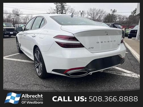 Uyuni White 2025 Genesis G70 2.5T AWD
