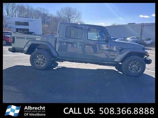 2026 Jeep Gladiator Sport S