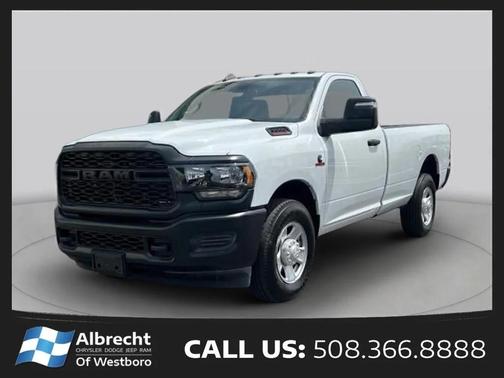 Bright White Clearcoat 2023 RAM 3500 Big Horn Crew Cab 4x4 8' Box