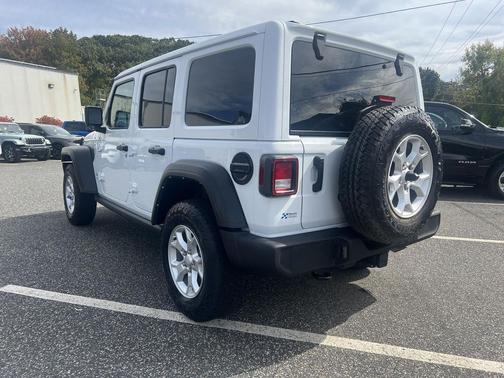 2021 Jeep Wrangler Unlimited Islander 4x4