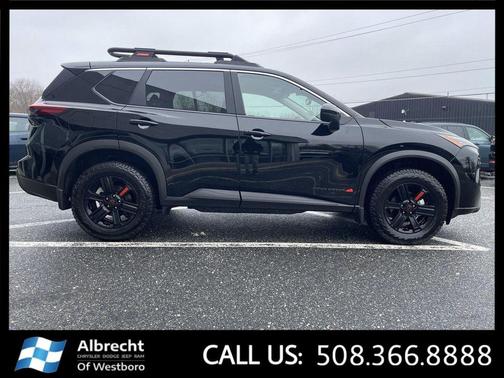 Super Black 2025 Nissan Rogue Rock Creek
