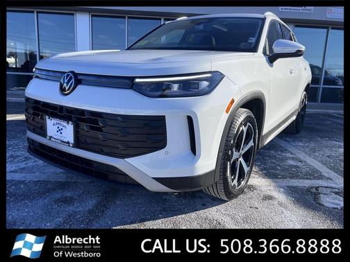 2025 Volkswagen Tiguan 2.0T SE 4MOTION