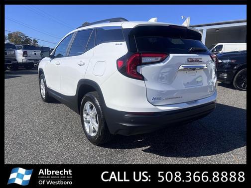 2024 GMC Terrain SLE