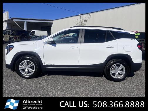2024 GMC Terrain SLE
