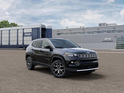 Diamond Black Crystal Pearlcoat 2026 Jeep Compass Limited