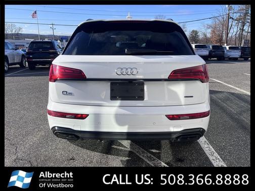 2025 Audi Q5 45 S line Premium