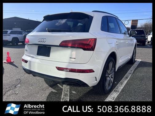 2025 Audi Q5 45 S line Premium