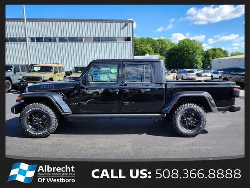 Black Clearcoat 2026 Jeep Gladiator Willys 4x4