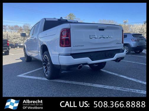 Ivory White Tri-Coat Pearlcoat 2026 RAM 1500 Limited