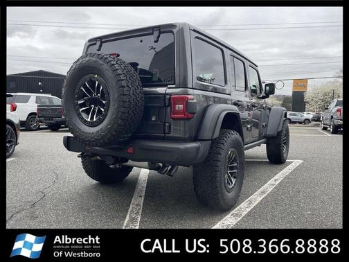 granite crystal metallic clearcoat 2026 Jeep Wrangler 4-Door Moab 392 4x4