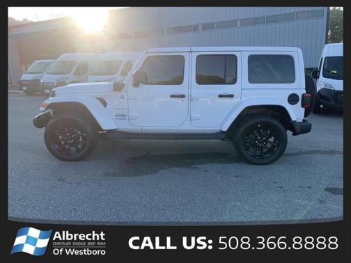 2022 Jeep Wrangler Unlimited 4xe Sahara