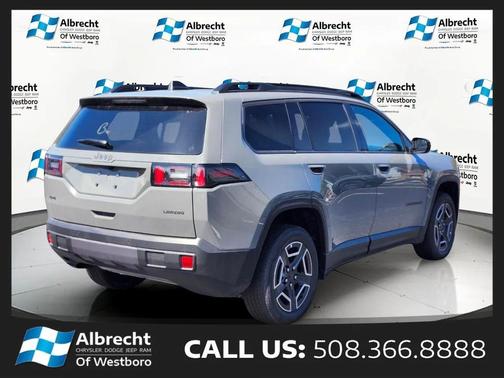 Sting-Gray Clearcoat 2026 Jeep Cherokee Laredo 4x4