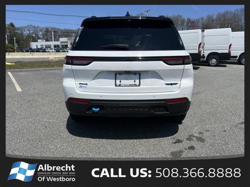 2023 Jeep Grand Cherokee 4xe Trailhawk
