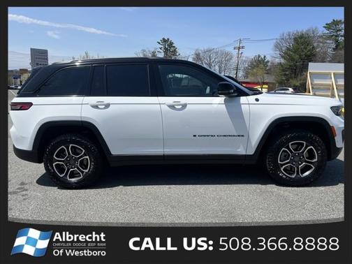 2023 Jeep Grand Cherokee 4xe Trailhawk