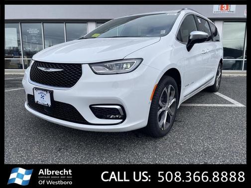 Bright White Clearcoat 2026 Chrysler Pacifica L