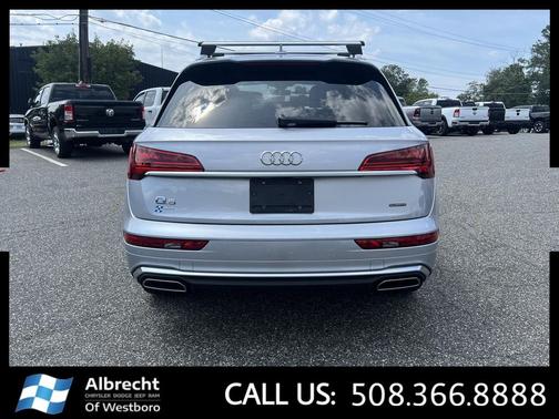 2023 Audi Q5 45 S line Premium Plus