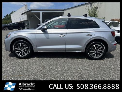 2023 Audi Q5 45 S line Premium Plus
