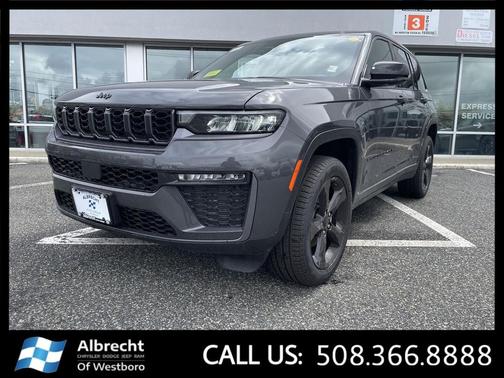 Baltic Gray Metallic Clearcoat 2026 Jeep Grand Cherokee Limited