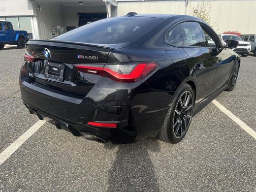 2023 BMW M440 i xDrive