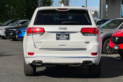 Ivory 2018 Jeep Grand Cherokee Summit