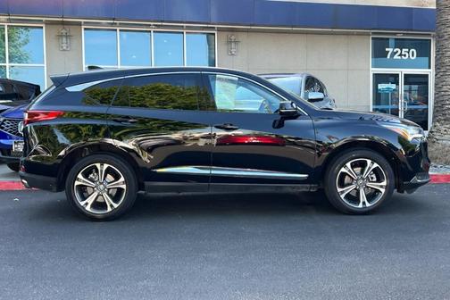 Majestic Black Pearl 2023 Acura RDX Advance Package