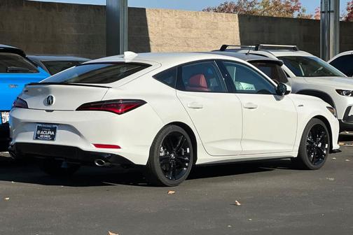 Platinum White Pearl 2026 Acura Integra w/A-Spec Package